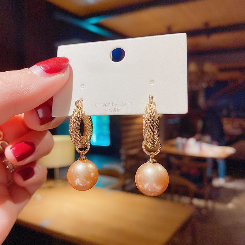 South Korea web celebrity super fairy temperament elegant Hyun fashion fashion earrings delicate purple flowers rose earrings