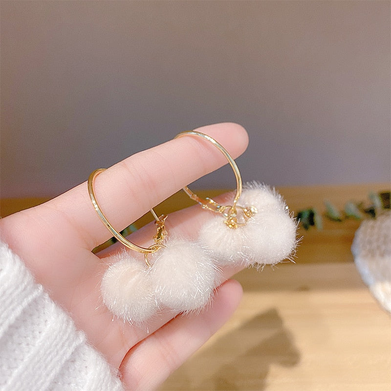 South Korea web celebrity super fairy temperament elegant Hyun fashion fashion earrings delicate purple flowers rose earrings