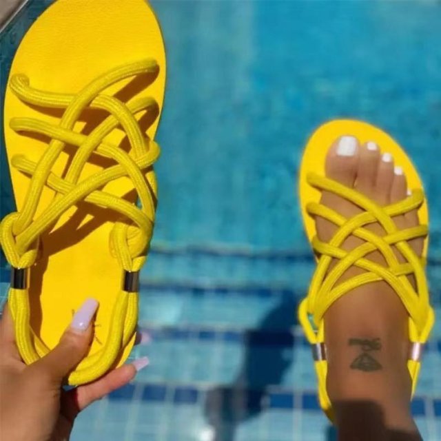Women Sandals 2020 Summer Outdoor Beach Flip-flop Sandals Solid Fashion Gladiator Sandals Women Flats Casual Ladies Shoes