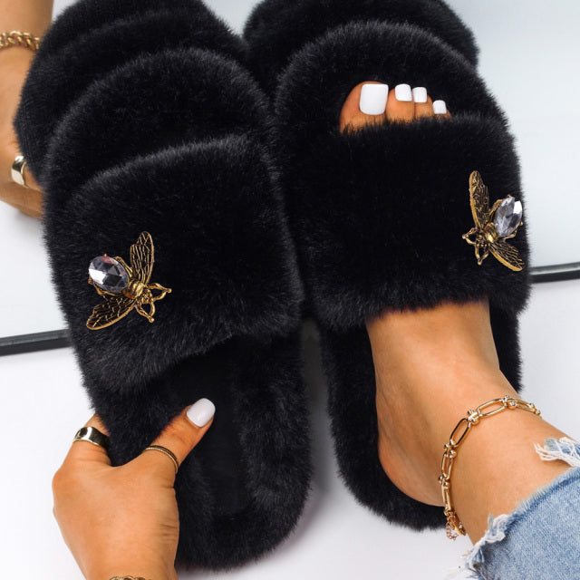 Fluffy Slippers Rhinestone Butterfly Faux Fur Slides Women Sandals Platform Flip Flops Custom Indoor Slippers Luxury Flat Shoes