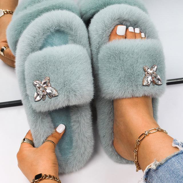 Fluffy Slippers Rhinestone Butterfly Faux Fur Slides Women Sandals Platform Flip Flops Custom Indoor Slippers Luxury Flat Shoes