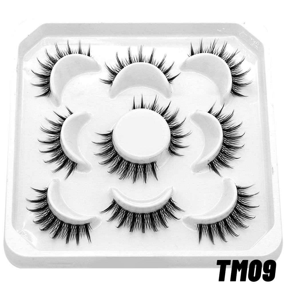 GROINNEYA 10 Pairs Natural False Eyelashes Manga Lashes 3d Faux Mink Lashes Soft Winged Natural Realistic Eyelash Extension