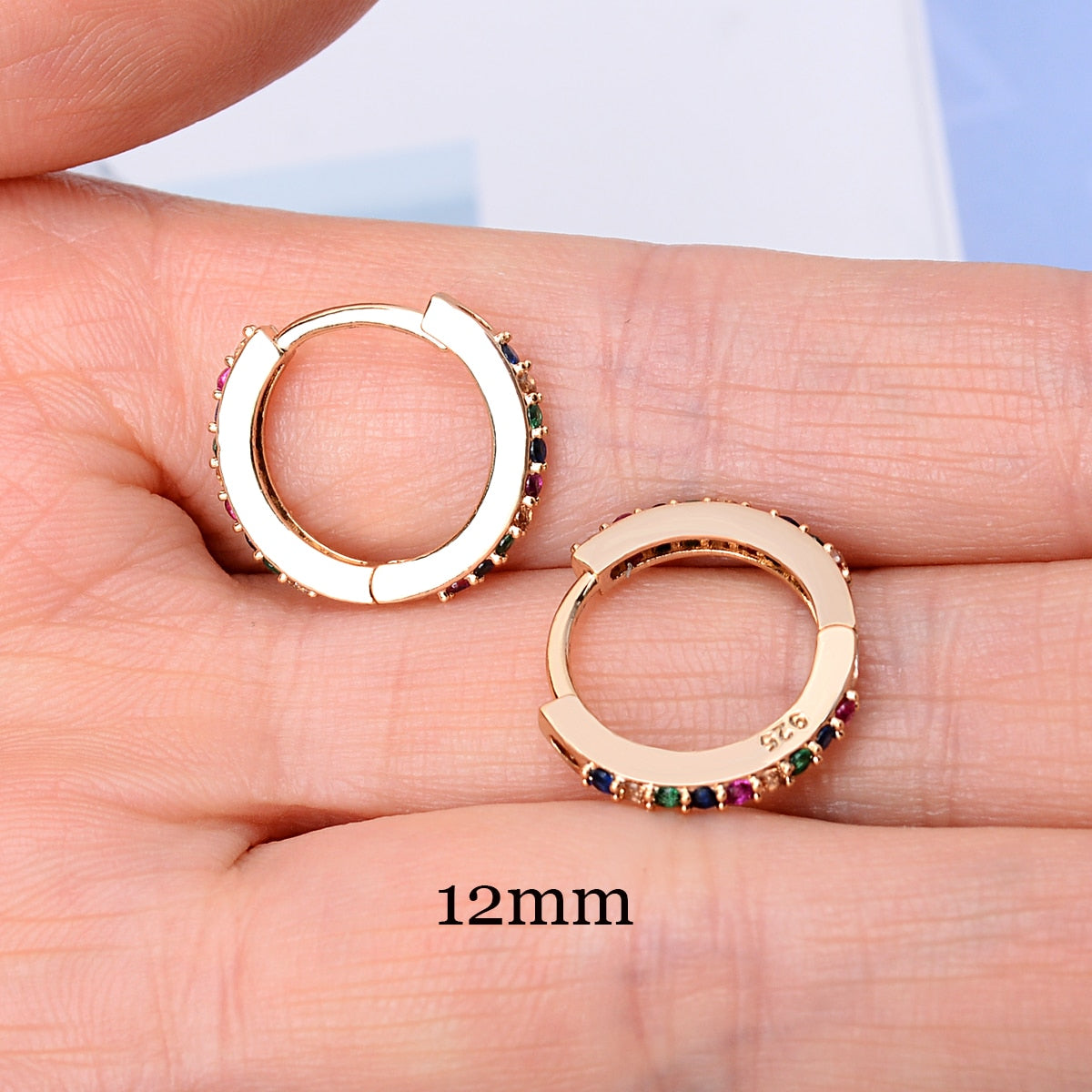 2 Pcs Rainbow Little Huggies Hoop Earrings Girl Tiny Rings Cartilage Small Helix Piercing Conch Earlobe Tragus Circle Men Hoops