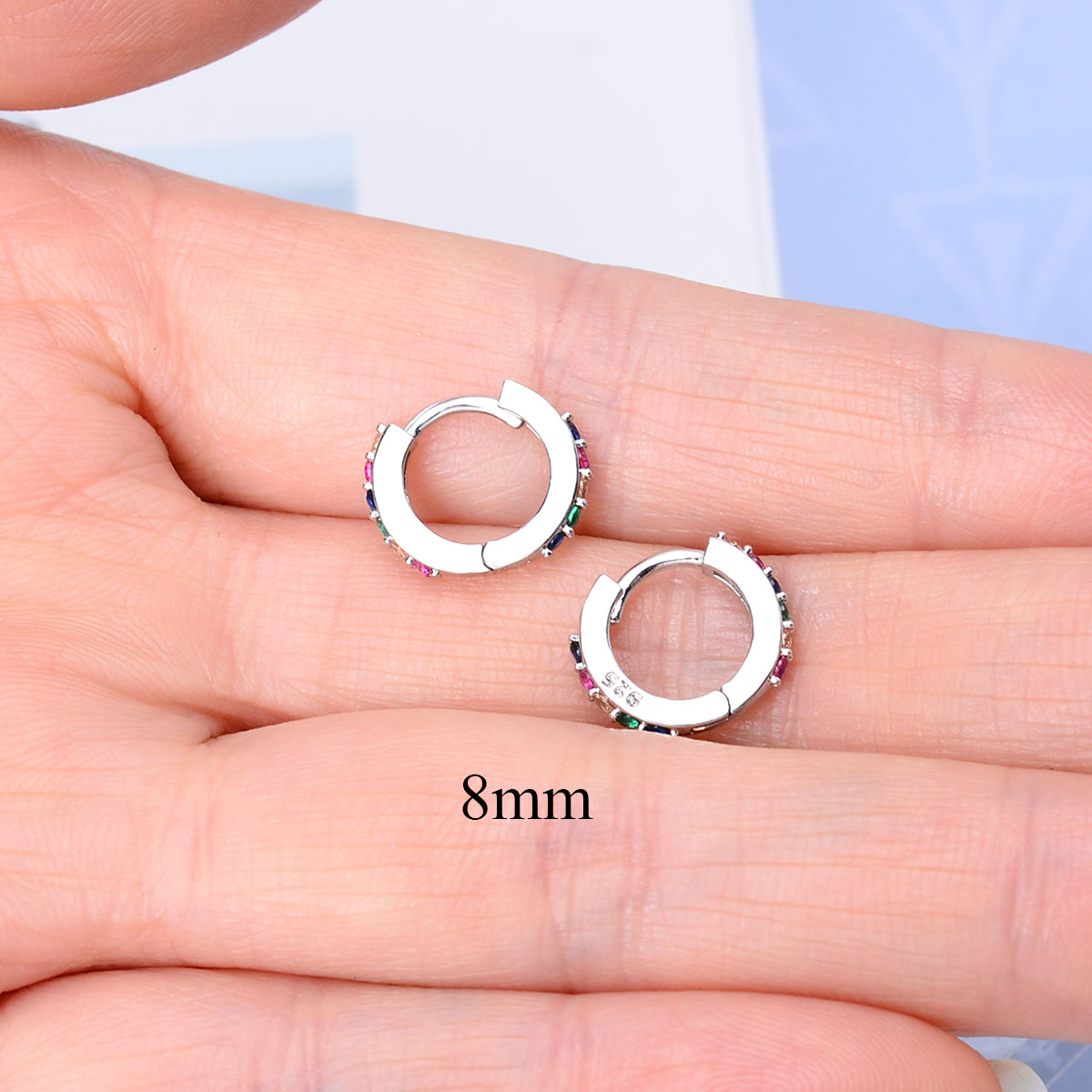 2 Pcs Rainbow Little Huggies Hoop Earrings Girl Tiny Rings Cartilage Small Helix Piercing Conch Earlobe Tragus Circle Men Hoops