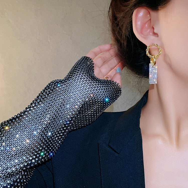 Korean Fashion Bling Bling Rhinestones Drop Earrings for Women Metallic Geometric Dangle Earrings Temperament Jewellery