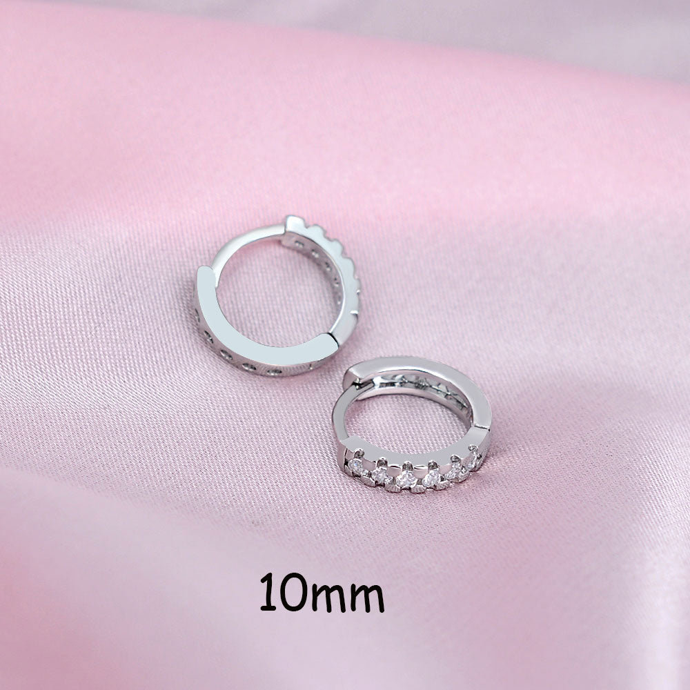 2 Pcs Rainbow Little Huggies Hoop Earrings Girl Tiny Rings Cartilage Small Helix Piercing Conch Earlobe Tragus Circle Men Hoops